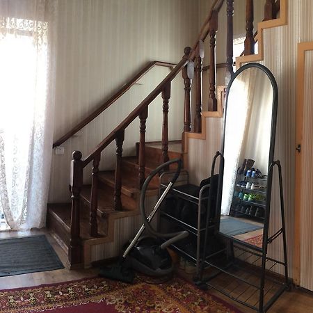 Holiday Hostel House Biszkek Zewnętrze zdjęcie