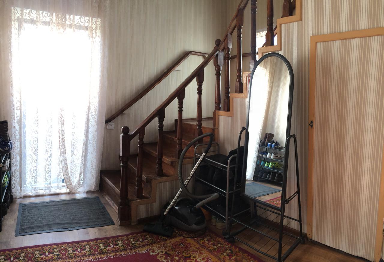Holiday Hostel House Biszkek Zewnętrze zdjęcie