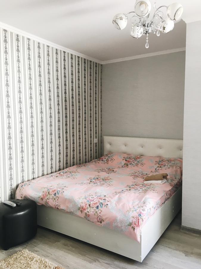 Holiday Hostel House Biszkek Zewnętrze zdjęcie