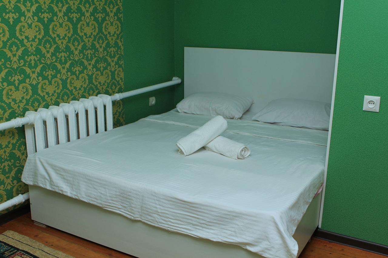 Holiday Hostel House Biszkek Zewnętrze zdjęcie